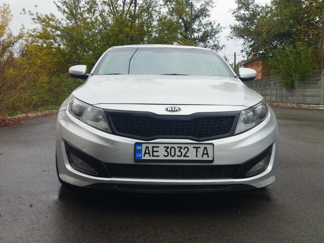 Сірий Кіа K5, об'ємом двигуна 2 л та пробігом 190 тис. км за 9500 $, фото 1 на Automoto.ua