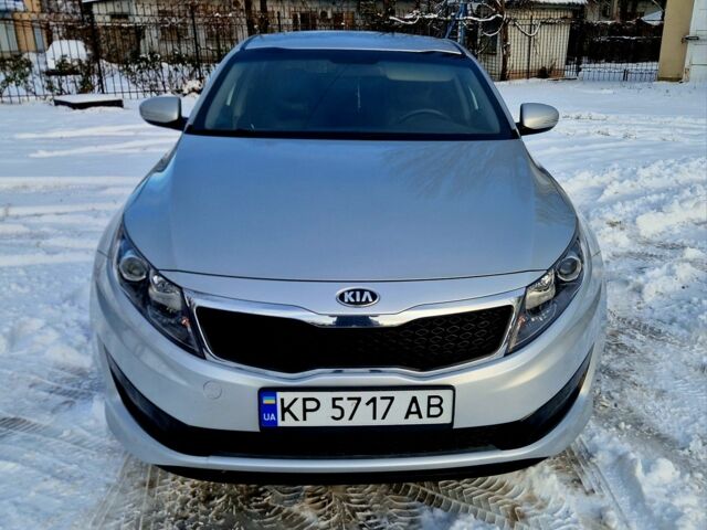 Сірий Кіа K5, об'ємом двигуна 2 л та пробігом 318 тис. км за 8600 $, фото 1 на Automoto.ua