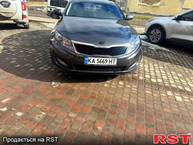 Сірий Кіа K5, об'ємом двигуна 2 л та пробігом 262 тис. км за 8000 $, фото 1 на Automoto.ua