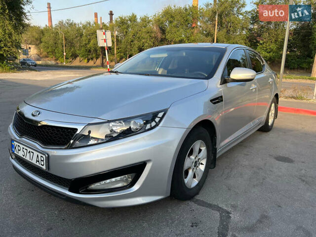Серый Киа K5, объемом двигателя 2 л и пробегом 311 тыс. км за 8700 $, фото 1 на Automoto.ua