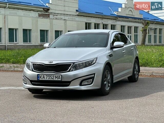 Сірий Кіа K5, об'ємом двигуна 2 л та пробігом 450 тис. км за 7999 $, фото 1 на Automoto.ua