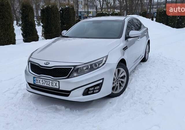 Серый Киа K5, объемом двигателя 2 л и пробегом 174 тыс. км за 9350 $, фото 1 на Automoto.ua