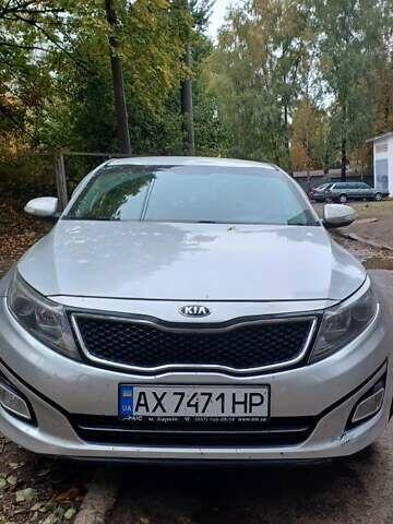 Серый Киа K5, объемом двигателя 2 л и пробегом 207 тыс. км за 8500 $, фото 1 на Automoto.ua