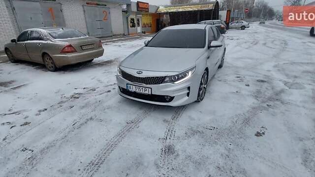 Серый Киа K5, объемом двигателя 1.7 л и пробегом 181 тыс. км за 14500 $, фото 1 на Automoto.ua