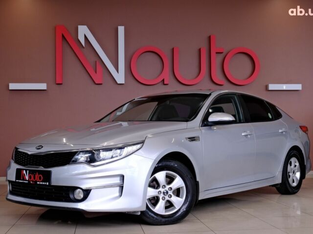 Серый Киа K5, объемом двигателя 2 л и пробегом 296 тыс. км за 7900 $, фото 1 на Automoto.ua