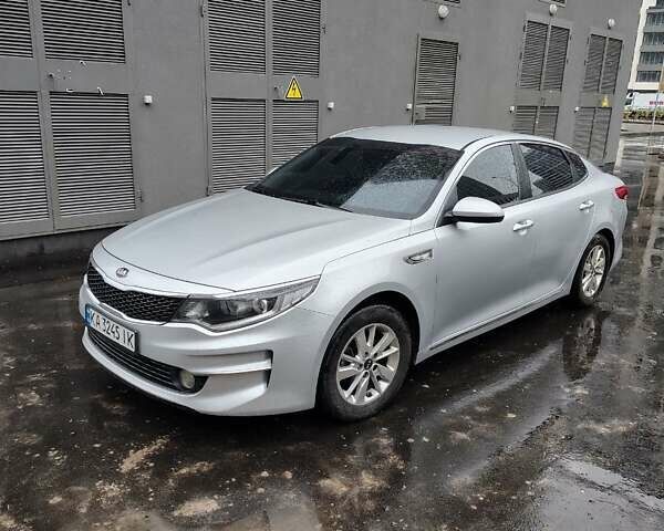 Сірий Кіа K5, об'ємом двигуна 2 л та пробігом 265 тис. км за 10999 $, фото 1 на Automoto.ua