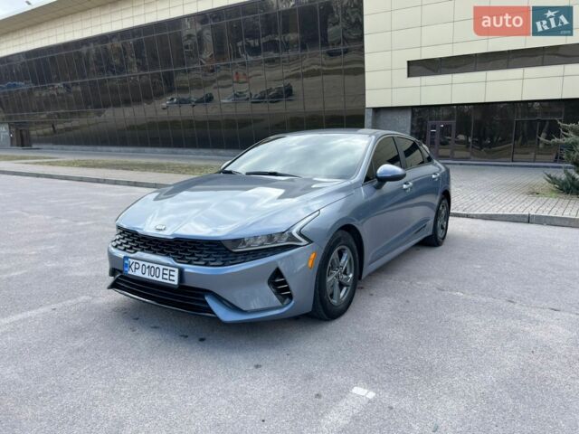 Серый Киа K5, объемом двигателя 1.6 л и пробегом 108 тыс. км за 18000 $, фото 1 на Automoto.ua