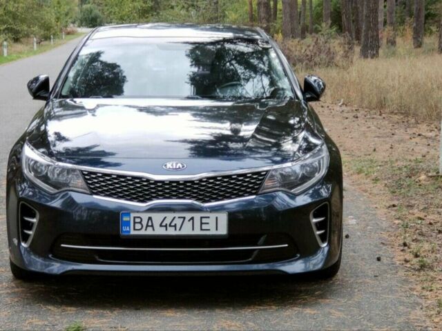 Синий Киа K5, объемом двигателя 1.7 л и пробегом 301 тыс. км за 10700 $, фото 1 на Automoto.ua