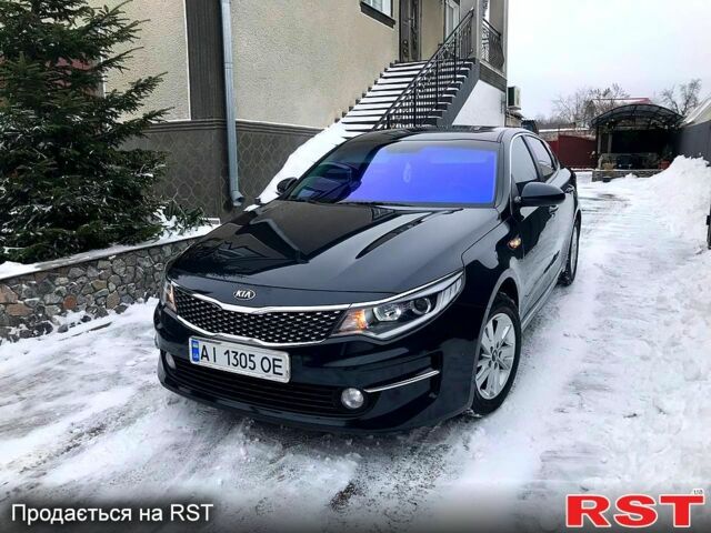 Синий Киа K5, объемом двигателя 2 л и пробегом 160 тыс. км за 11700 $, фото 1 на Automoto.ua