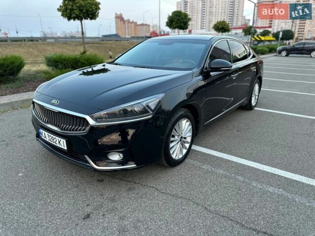 Черный Киа K7, объемом двигателя 3 л и пробегом 189 тыс. км за 13500 $, фото 1 на Automoto.ua