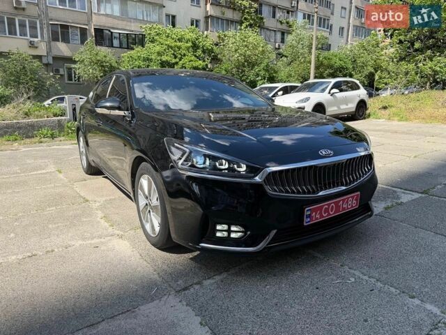Черный Киа K7, объемом двигателя 2.36 л и пробегом 208 тыс. км за 18500 $, фото 1 на Automoto.ua