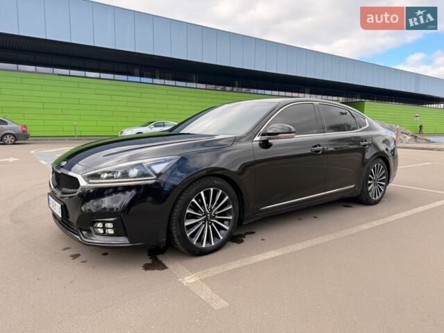 Чорний Кіа K7, об'ємом двигуна 2.2 л та пробігом 198 тис. км за 20500 $, фото 1 на Automoto.ua
