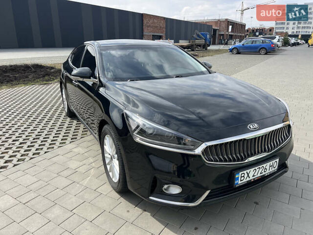 Черный Киа K7, объемом двигателя 3 л и пробегом 250 тыс. км за 17000 $, фото 1 на Automoto.ua