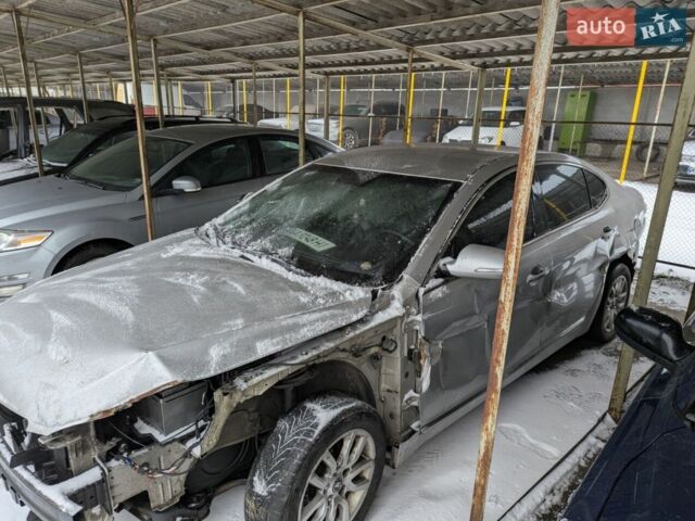 Сірий Кіа K7, об'ємом двигуна 2.66 л та пробігом 213 тис. км за 3580 $, фото 1 на Automoto.ua