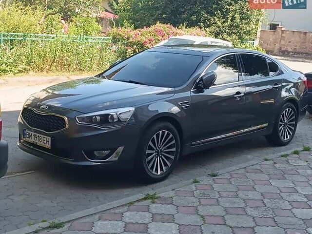 Серый Киа K7, объемом двигателя 3 л и пробегом 216 тыс. км за 8900 $, фото 1 на Automoto.ua