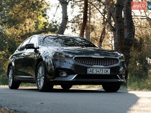 Сірий Кіа K7, об'ємом двигуна 3 л та пробігом 127 тис. км за 16000 $, фото 1 на Automoto.ua