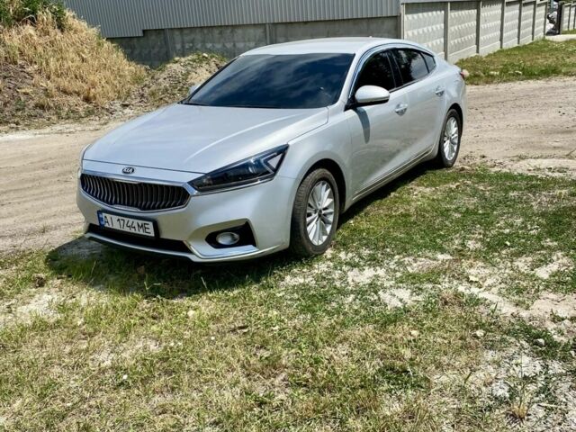 Серый Киа K7, объемом двигателя 3 л и пробегом 299 тыс. км за 14654 $, фото 1 на Automoto.ua