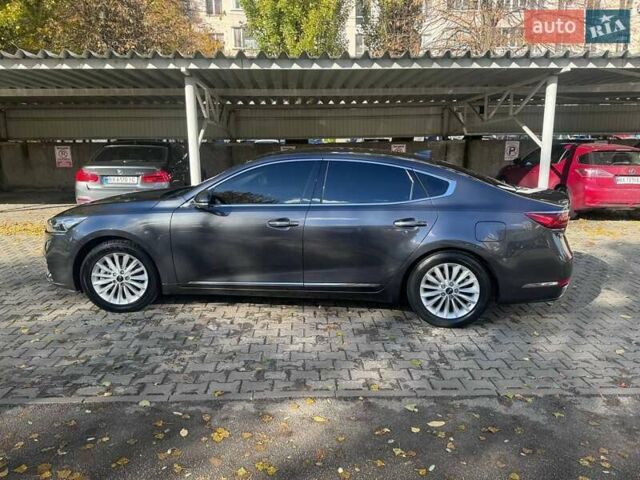 Киа K7 2018 в Хмельницком на Automoto.ua Серый Киа K7, объемом двигателя 3 л и пробегом 231 тыс. км за 16000 $, фото 1 на Automoto.ua