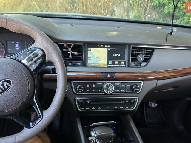 Синій Кіа K7, об'ємом двигуна 2.2 л та пробігом 165 тис. км за 18775 $, фото 1 на Automoto.ua