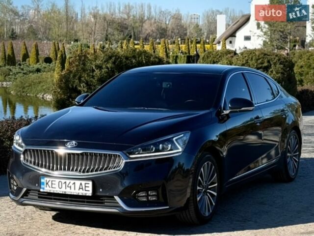 Синий Киа K7, объемом двигателя 3 л и пробегом 187 тыс. км за 16000 $, фото 1 на Automoto.ua