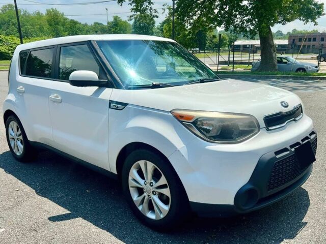 Белый Киа Soul, объемом двигателя 2 л и пробегом 73 тыс. км за 3500 $, фото 1 на Automoto.ua