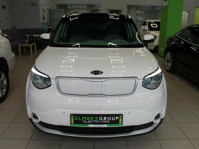Білий Кіа Soul, об'ємом двигуна 0 л та пробігом 27 тис. км за 23800 $, фото 1 на Automoto.ua