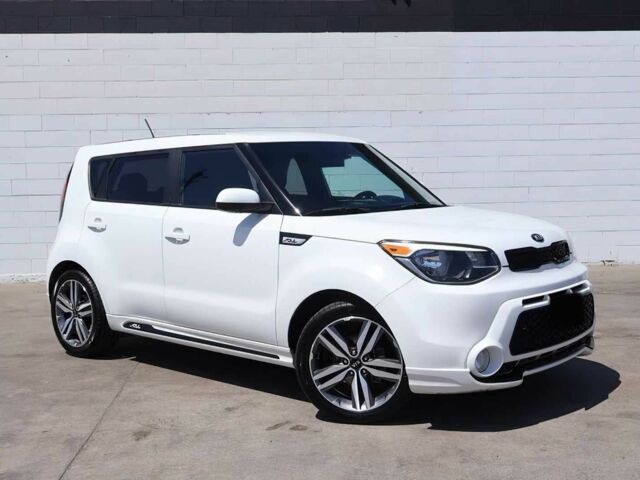 Белый Киа Soul, объемом двигателя 2 л и пробегом 74 тыс. км за 5765 $, фото 1 на Automoto.ua
