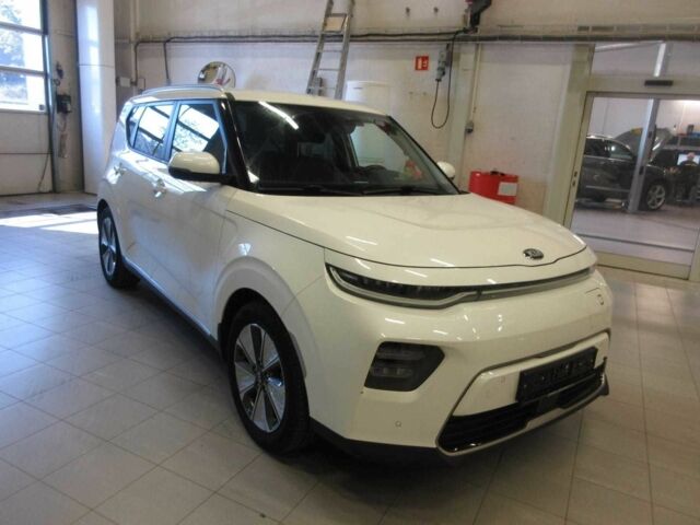 Белый Киа Soul, объемом двигателя 0 л и пробегом 51 тыс. км за 14900 $, фото 1 на Automoto.ua