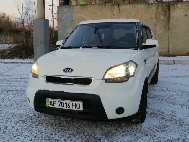 Білий Кіа Soul, об'ємом двигуна 1.6 л та пробігом 88 тис. км за 7299 $, фото 1 на Automoto.ua