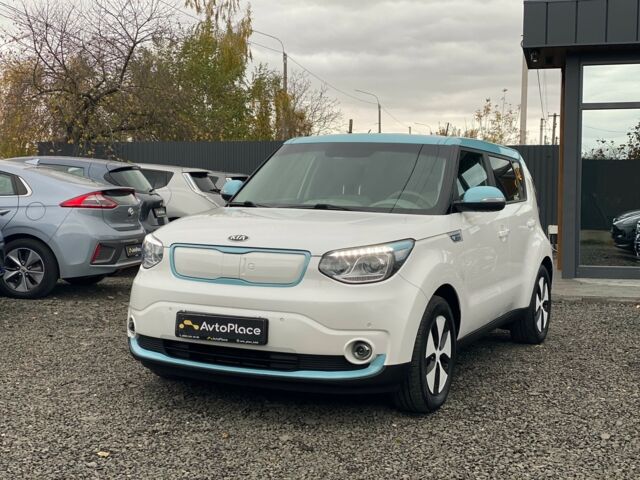Білий Кіа Soul, об'ємом двигуна 0 л та пробігом 116 тис. км за 7800 $, фото 1 на Automoto.ua