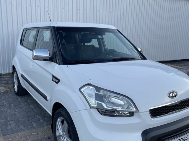 Білий Кіа Soul, об'ємом двигуна 1.6 л та пробігом 269 тис. км за 6524 $, фото 1 на Automoto.ua