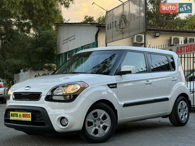 Білий Кіа Soul, об'ємом двигуна 1.59 л та пробігом 128 тис. км за 8499 $, фото 1 на Automoto.ua