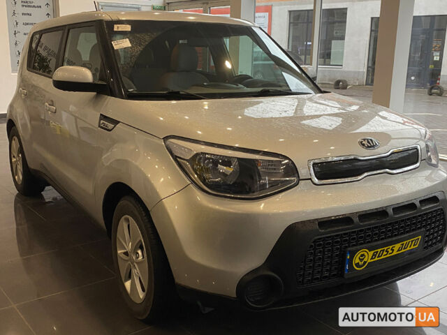 Белый Киа Soul, объемом двигателя 1.6 л и пробегом 108 тыс. км за 10200 $, фото 1 на Automoto.ua
