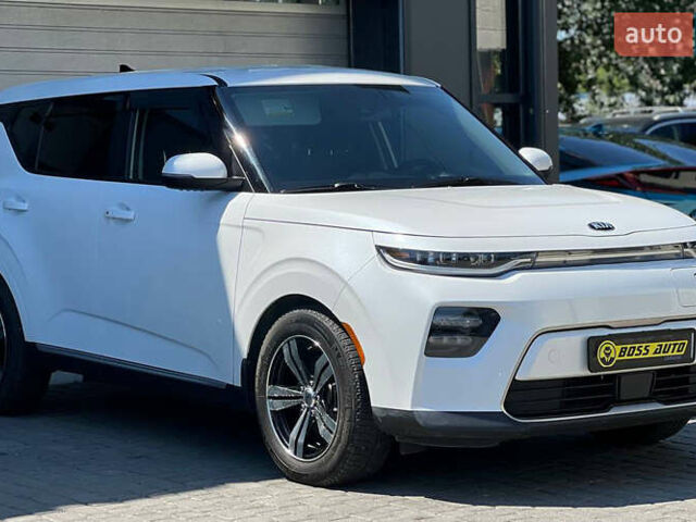 Белый Киа Soul, объемом двигателя 0 л и пробегом 73 тыс. км за 17400 $, фото 1 на Automoto.ua