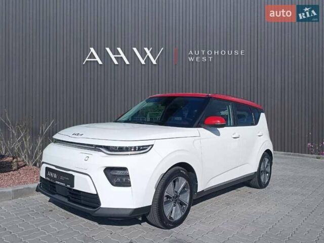 Белый Киа Soul, объемом двигателя 0 л и пробегом 40 тыс. км за 17900 $, фото 1 на Automoto.ua