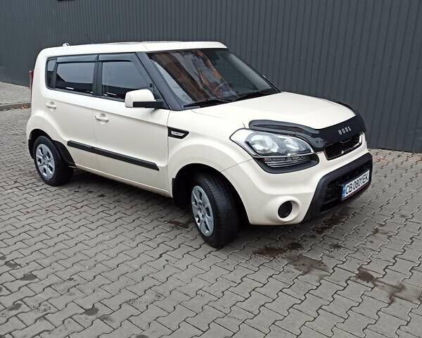 Бежевый Киа Soul, объемом двигателя 1.59 л и пробегом 193 тыс. км за 7200 $, фото 1 на Automoto.ua