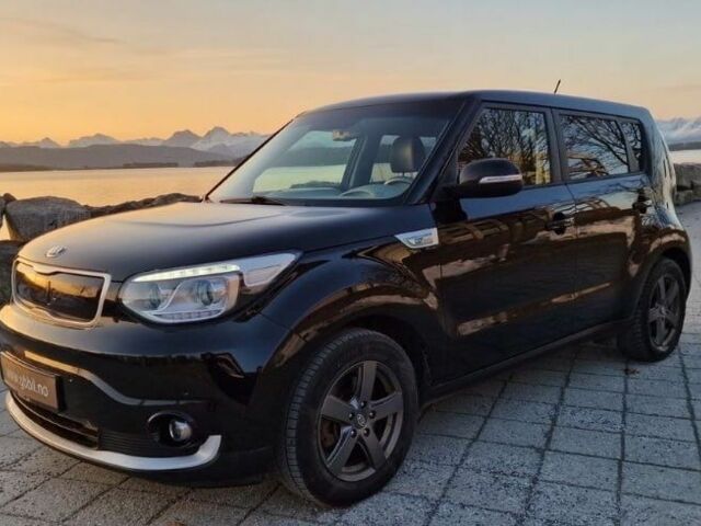 Черный Киа Soul, объемом двигателя 0 л и пробегом 95 тыс. км за 9800 $, фото 1 на Automoto.ua