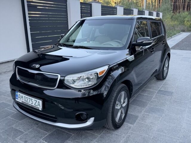 Черный Киа Soul, объемом двигателя 0 л и пробегом 150 тыс. км за 6996 $, фото 1 на Automoto.ua