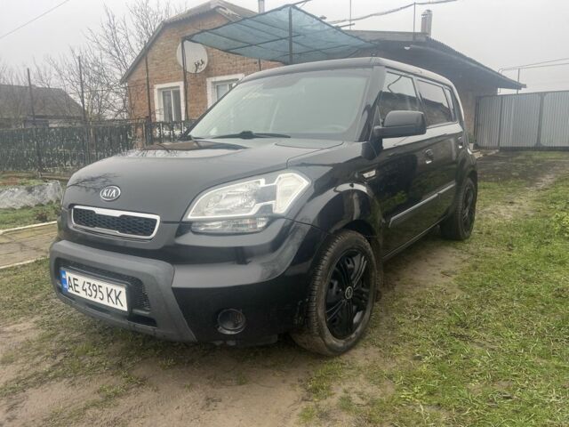 Чорний Кіа Soul, об'ємом двигуна 1.6 л та пробігом 180 тис. км за 5500 $, фото 1 на Automoto.ua