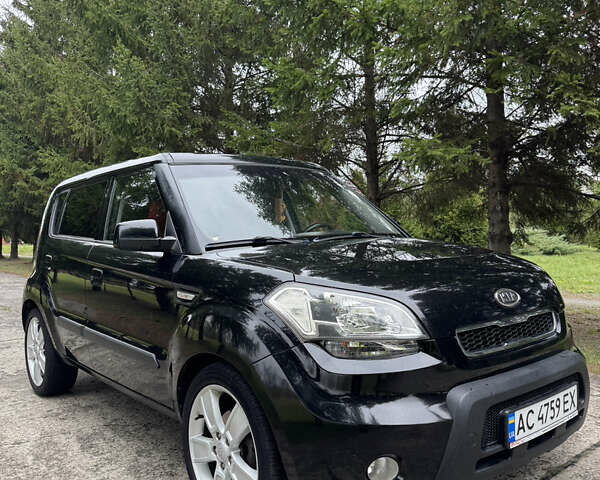 Черный Киа Soul, объемом двигателя 1.6 л и пробегом 290 тыс. км за 8100 $, фото 1 на Automoto.ua