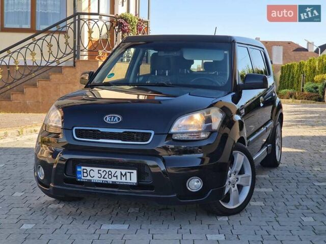 Черный Киа Soul, объемом двигателя 1.6 л и пробегом 250 тыс. км за 6999 $, фото 1 на Automoto.ua
