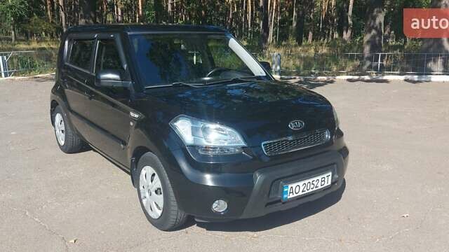 Черный Киа Soul, объемом двигателя 1.59 л и пробегом 119 тыс. км за 8888 $, фото 1 на Automoto.ua