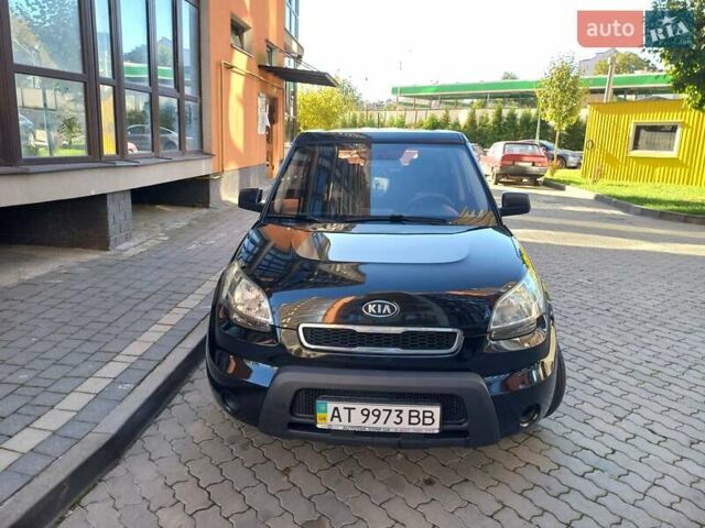 Чорний Кіа Soul, об'ємом двигуна 1.59 л та пробігом 184 тис. км за 7000 $, фото 1 на Automoto.ua
