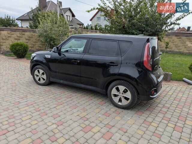 Чорний Кіа Soul, об'ємом двигуна 0 л та пробігом 167 тис. км за 5250 $, фото 1 на Automoto.ua