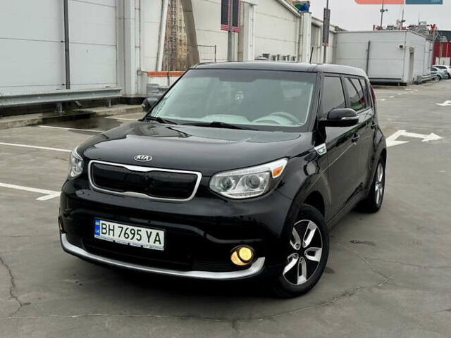 Черный Киа Soul, объемом двигателя 0 л и пробегом 127 тыс. км за 10700 $, фото 1 на Automoto.ua