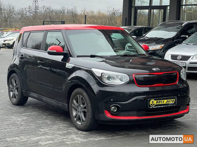 Чорний Кіа Soul, об'ємом двигуна 27 л та пробігом 133 тис. км за 9800 $, фото 1 на Automoto.ua