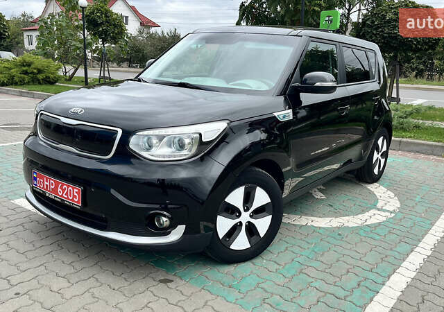 Чорний Кіа Soul, об'ємом двигуна 0 л та пробігом 84 тис. км за 10500 $, фото 1 на Automoto.ua