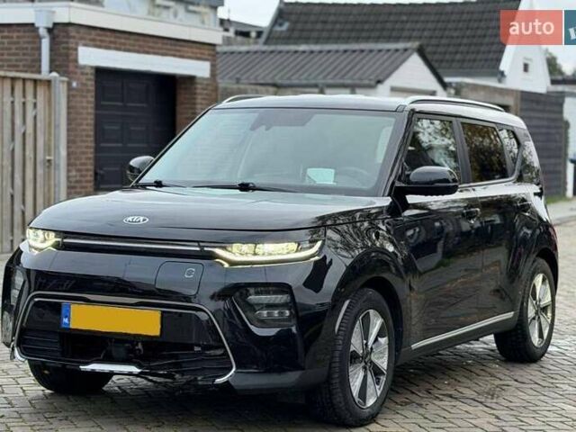 Черный Киа Soul, объемом двигателя 0 л и пробегом 29 тыс. км за 13950 $, фото 1 на Automoto.ua