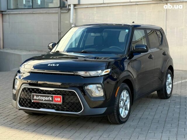 Черный Киа Soul, объемом двигателя 2 л и пробегом 67 тыс. км за 15990 $, фото 1 на Automoto.ua