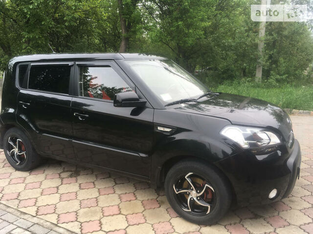 Чорний Кіа Soul, об'ємом двигуна 1.6 л та пробігом 56 тис. км за 11600 $, фото 1 на Automoto.ua